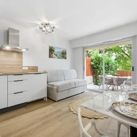 Le Petit Garoupe - A Moins D'1km Des Plages Apartmán *
